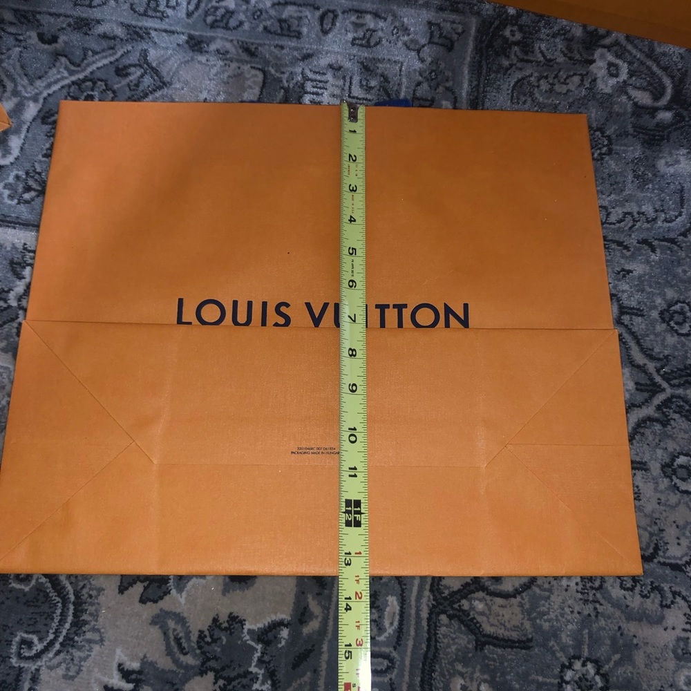 Authentic Louis Vuitton bag